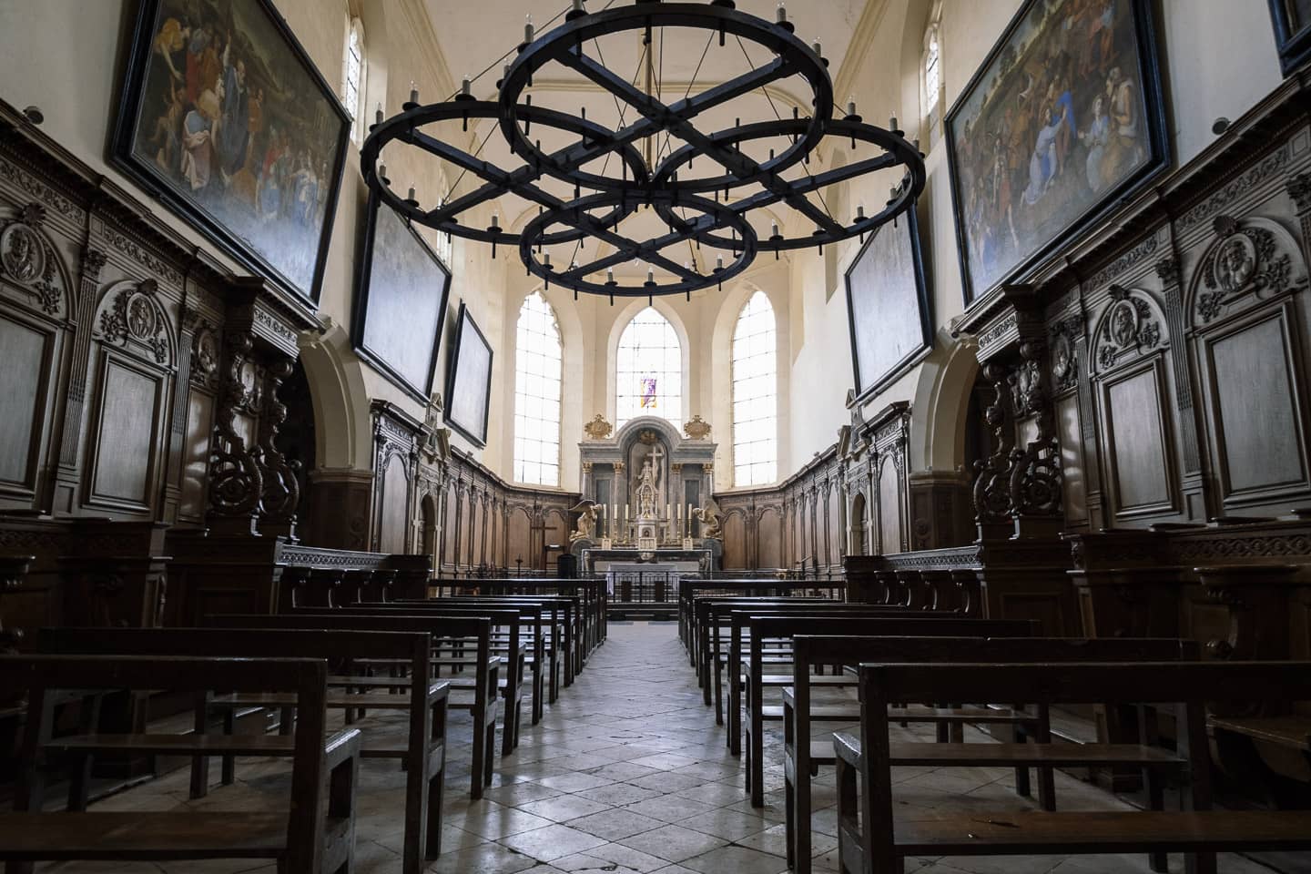 Montagne de Reims - Dans l'abbaye de Hautvillers