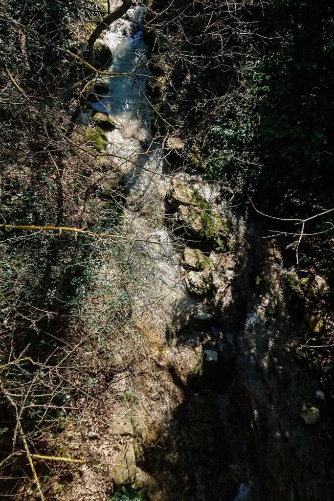 Ombre et lumière depuis le GFR9 dans le PNR des Baronnies provençales